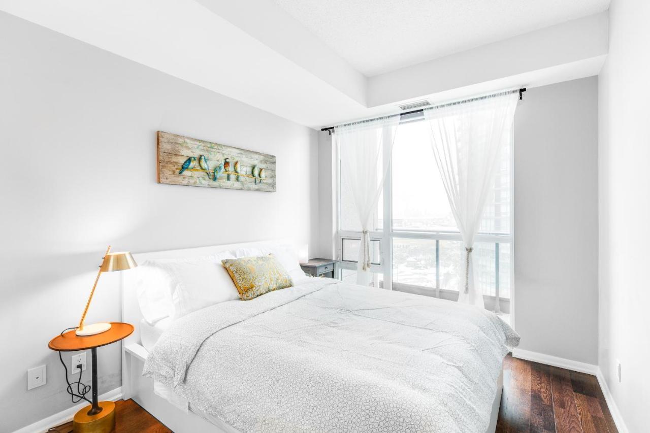 Aoc Suites - High-Rise Condo - City View Τορόντο Εξωτερικό φωτογραφία